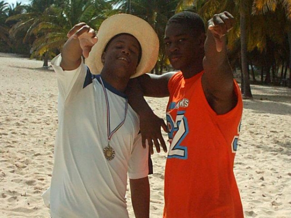 YESSS TO THE RELL PEOPLES - click for next photo